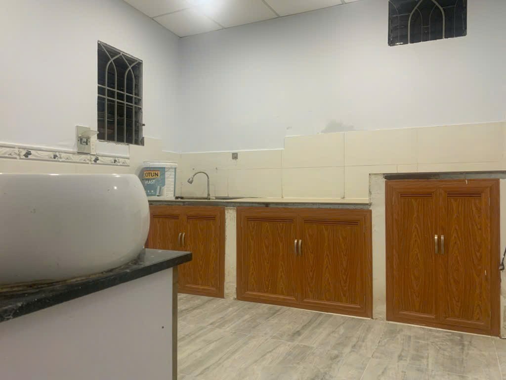 Chủ cần tiền bán gấp nhà 2 tầng đẹpcỉ 4,35 tỷ ngay Linh Đông Thủ Đức.